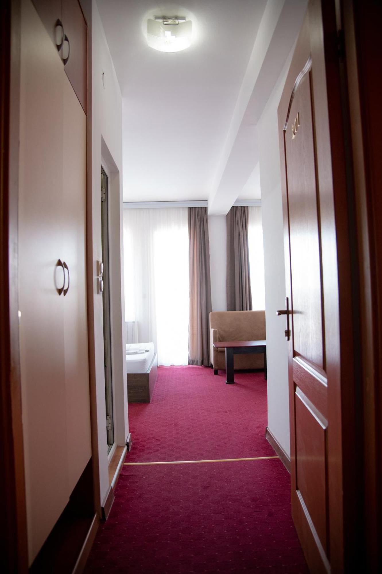 Hotel Istatov Nov Dojran Εξωτερικό φωτογραφία